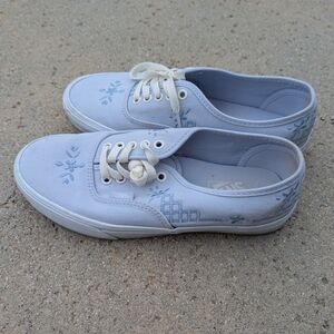 Vans Women's Blue Canvas Sneakers
